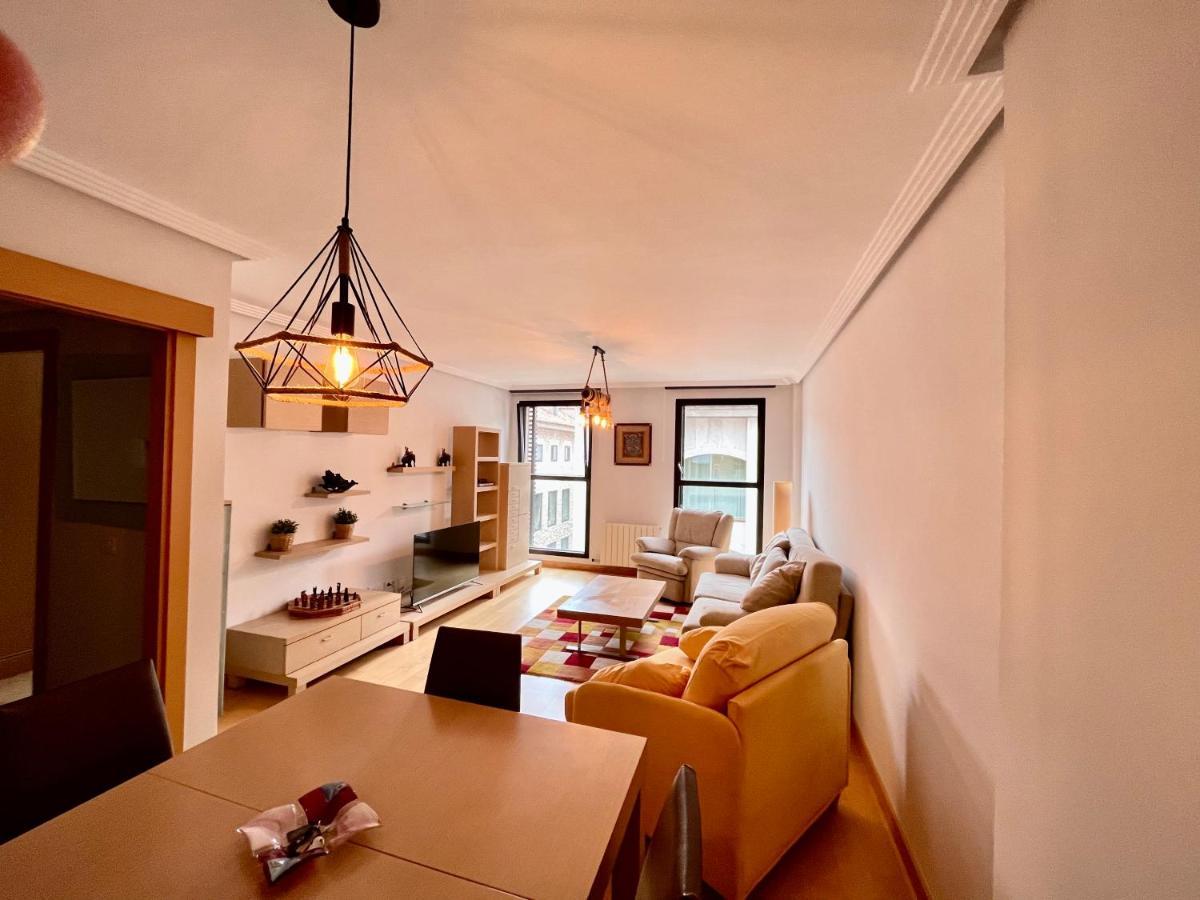 Atuaire Home Cordon 3 Centro Historico Parking Incluido Burgos Ngoại thất bức ảnh