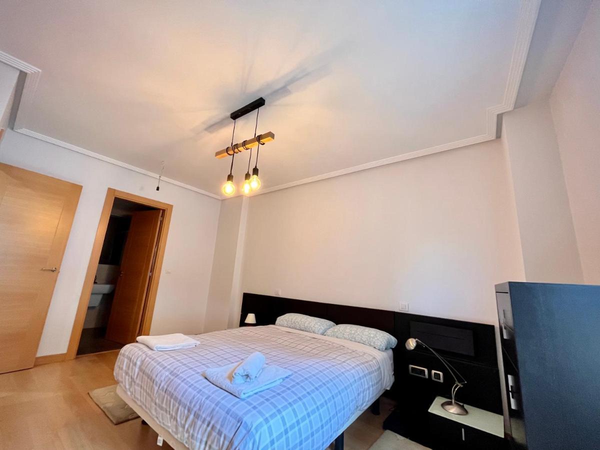 Atuaire Home Cordon 3 Centro Historico Parking Incluido Burgos Ngoại thất bức ảnh