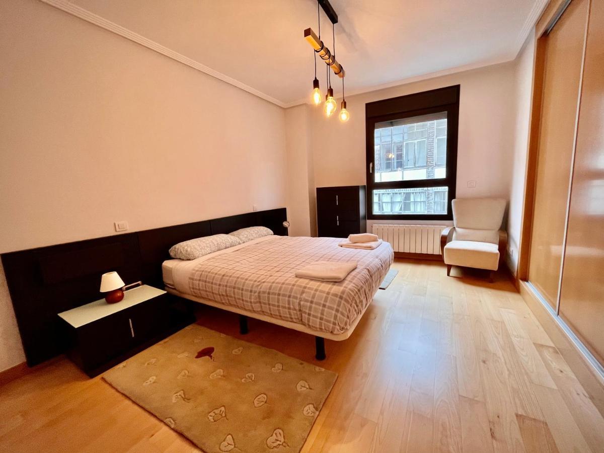 Atuaire Home Cordon 3 Centro Historico Parking Incluido Burgos Ngoại thất bức ảnh